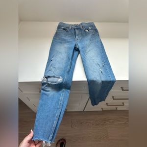 Abercrombie ultra high rise mom jean size 4R